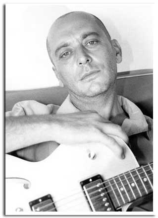 Massimo Dall'Omo alla chitarra